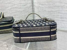 Picture of Dior Handbags _SKUfw238915836fw